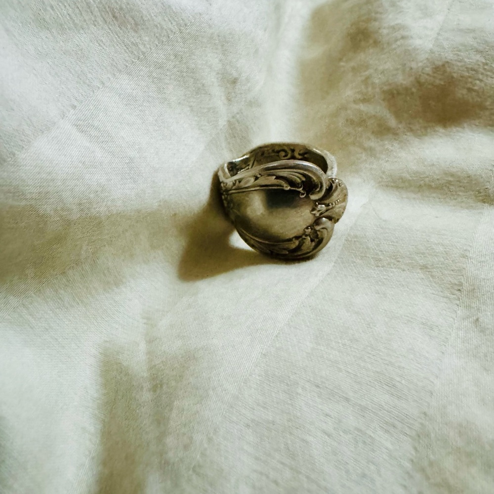 Elegant sterling Silver spoon Ring, sz 8 - Picture 5 of 5